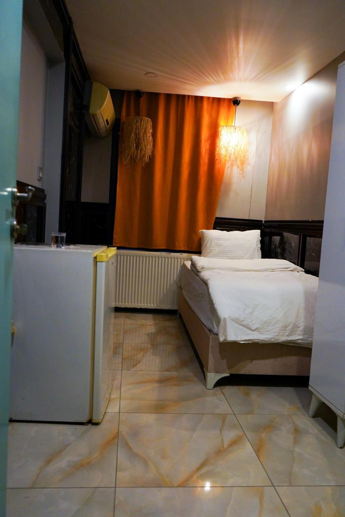 เดอะ ลิตเติล พริ้นซ์ โฮเทล Hotel อิสตันบูล ภายนอก รูปภาพ